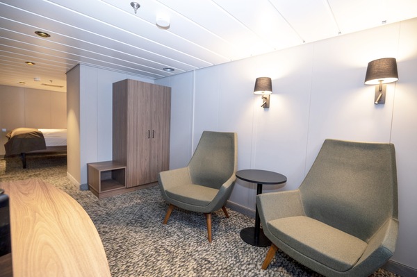 Hurtigruten Coastal Express Suite_MS_Vesteralen_HGR_159298_Photo_Tor_Farstad.jpg